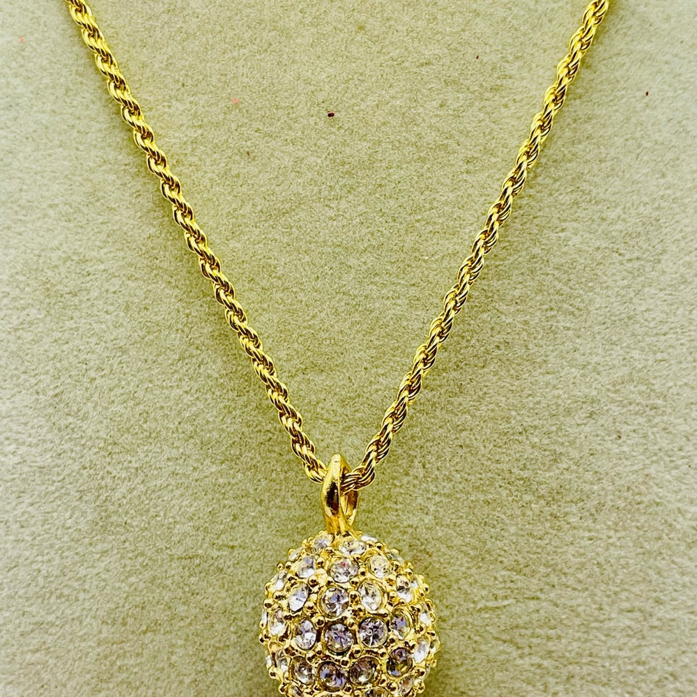 Vintage Gold Tone Rhinestone Ball Pendant Necklace. 28 inches long